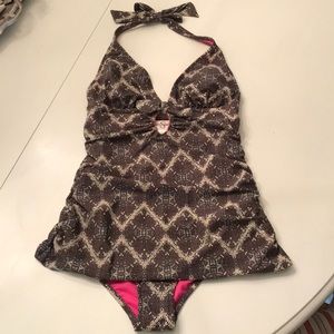 Jessica Simpson One Piece Swimsuit
